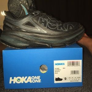 Hoka One One W's Bondi 4