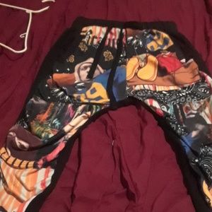 Graphitti joggers