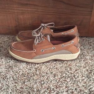 Tan Sperry's