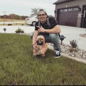 Meet your Posher, Antonio