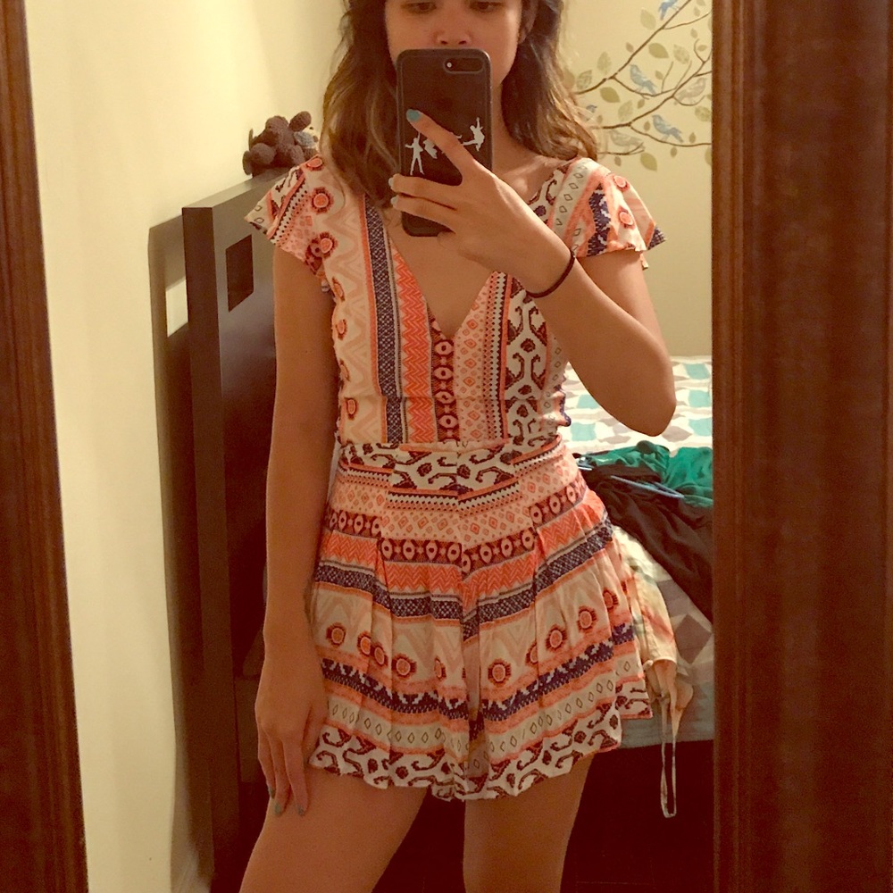 LF Angel Biba tie back romper xs