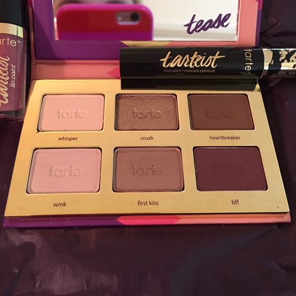 🎀 Tartelette Faves Discovery Set Volume II 🎀 - Picture 2 of 8