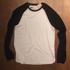 Levi's Long Sleeve Shirt