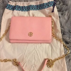 Sold! Tory Burch Wallet of Chain CrossBody Bag