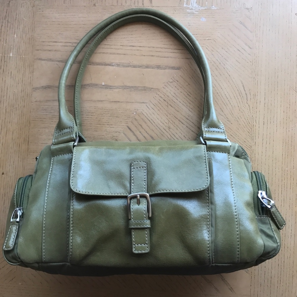 Fossil handbag