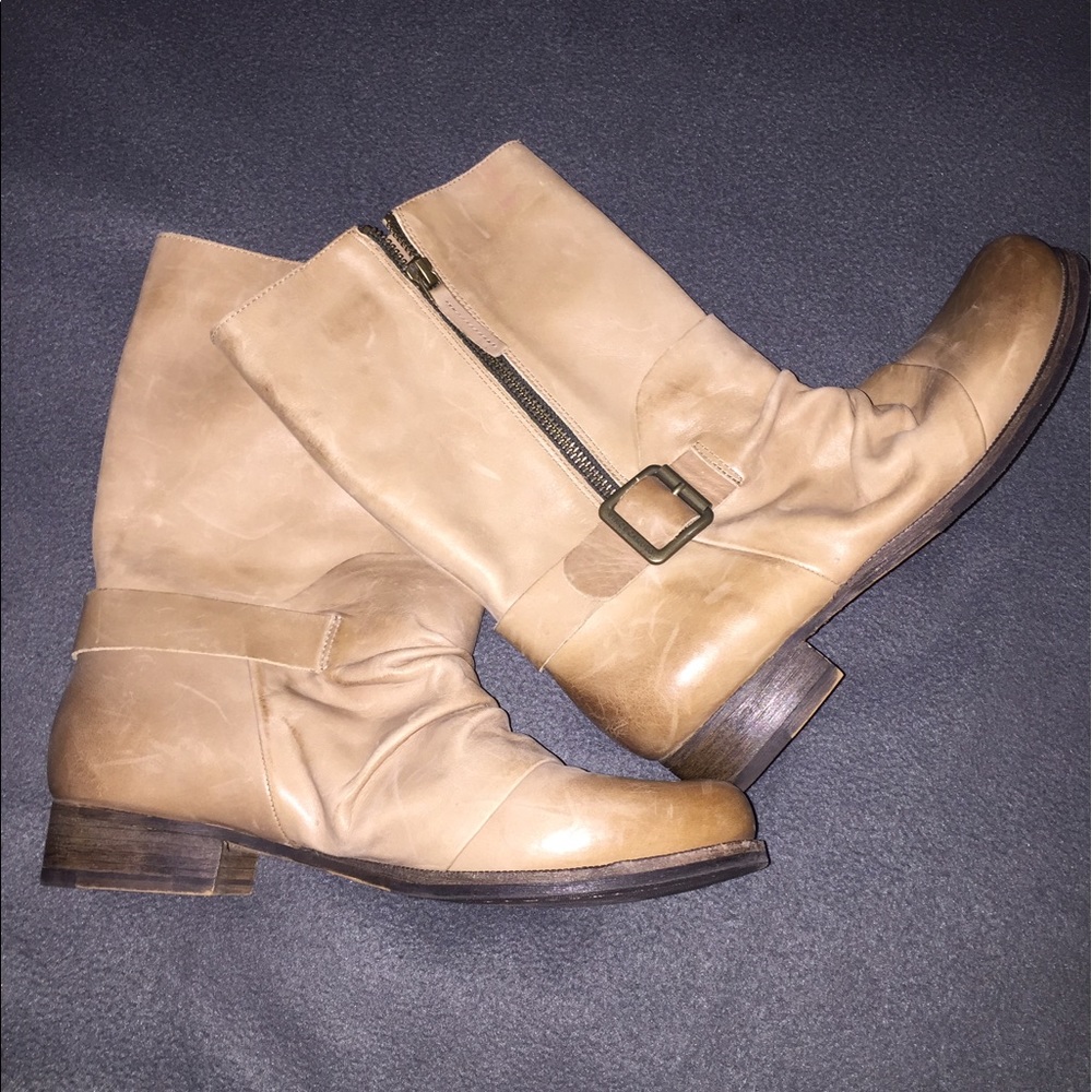 Vince Camuto Boots