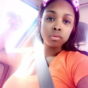 Meet your Posher, Vonetta