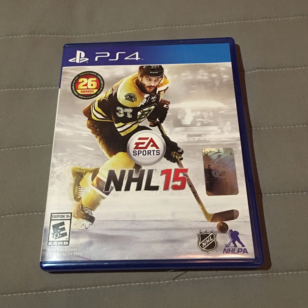 NHL 15 for PS4