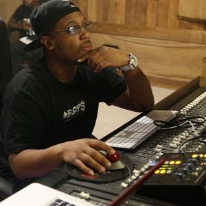 Meet your Posher, Lloyd