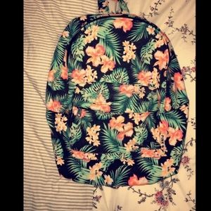 VS pink backpack