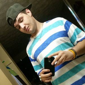 Meet your Posher, Jonathan