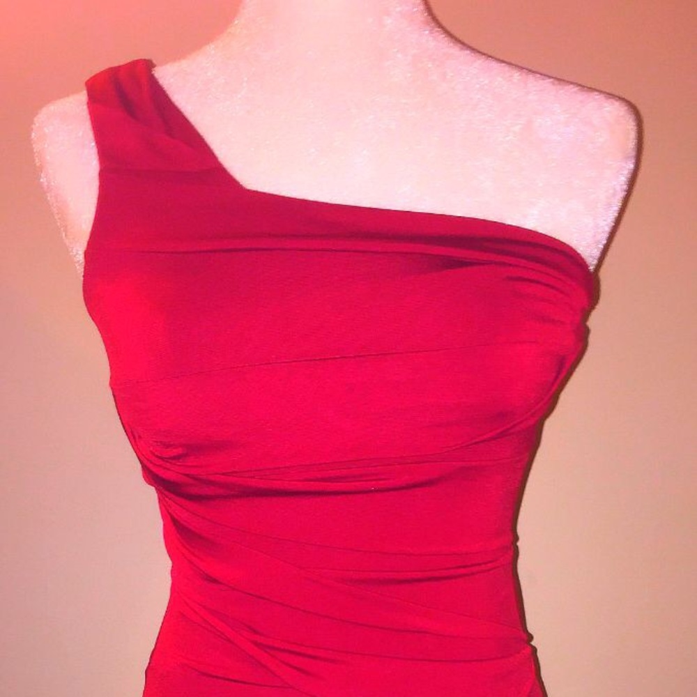 Beautiful One Shoulder Classy Dress