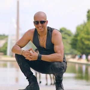 Meet your Posher, Jorge