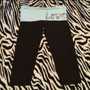 Pink Victoria's Secret Cropped Yoga Pants
