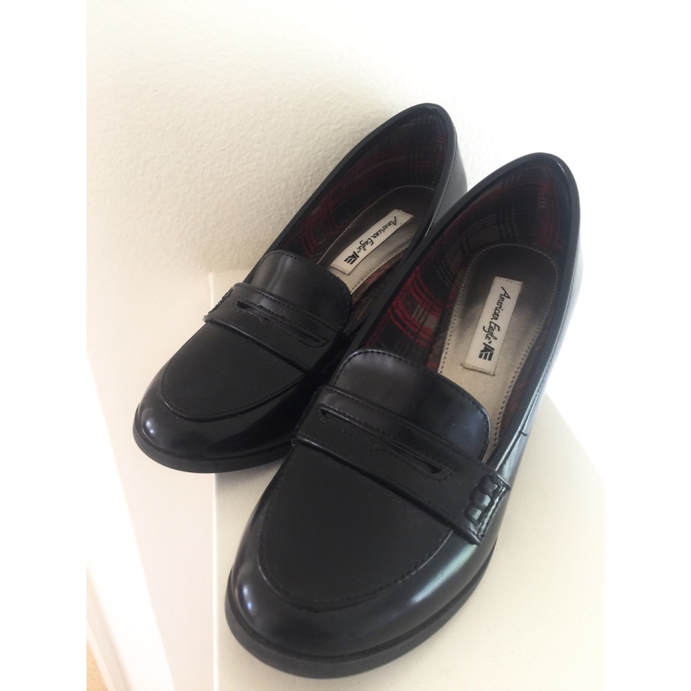 American Eagle 🦅 Heel Loafers