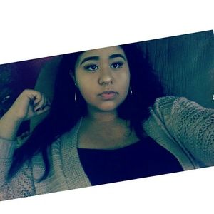 Meet your Posher, Luz