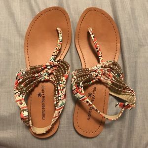 SANDALS