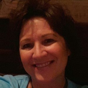 Meet your Posher, Angie