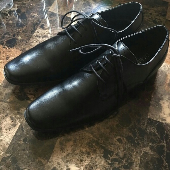 CALVIN KLEIN Brodie Burnished Dress Shoe Black EUC