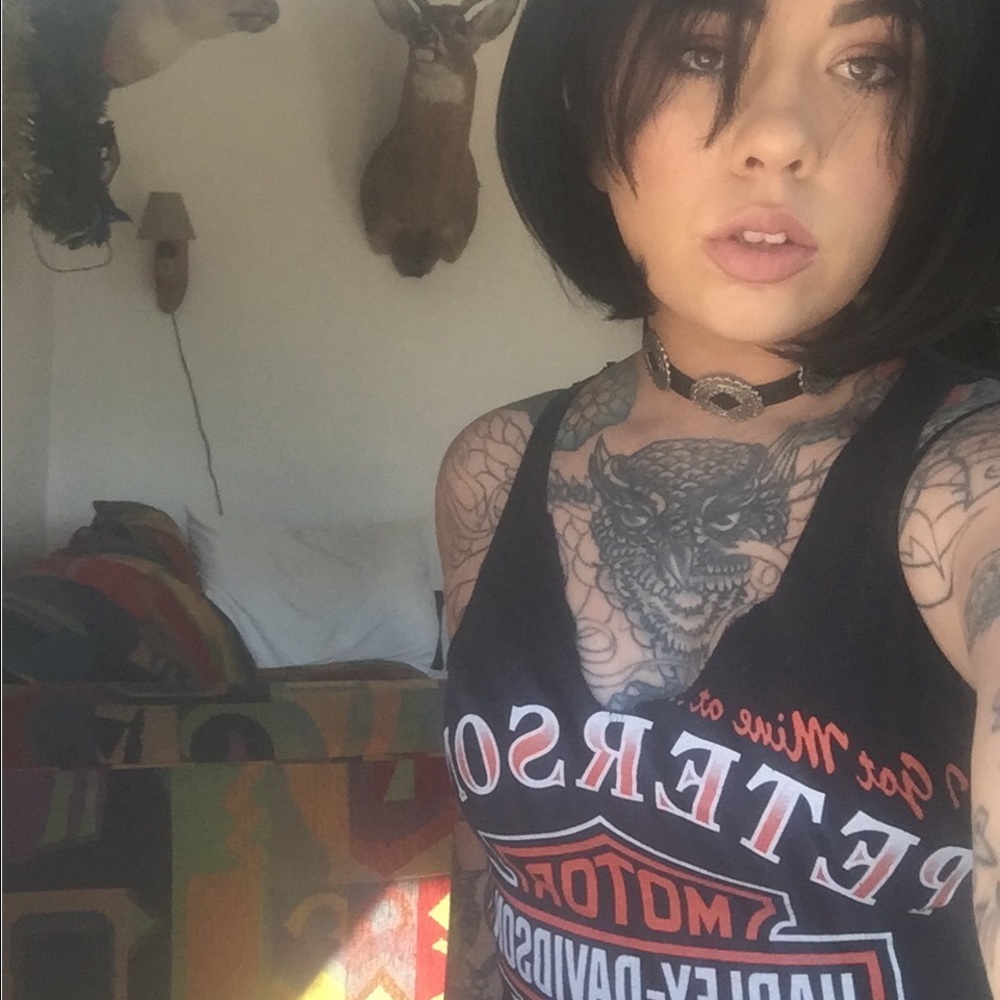 🖤