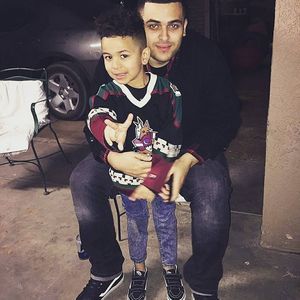 Meet your Posher, Christopher