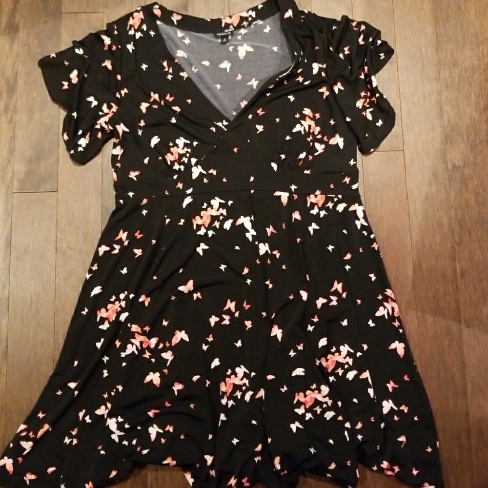 💥LOWEST PRICE💥 Worn Once Butterfly Dress