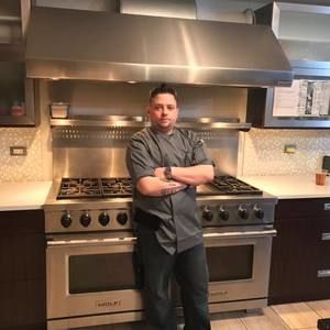 Meet your Posher, Raymundo