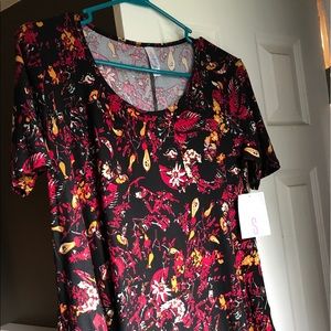 LuLaRoe Perfect Tee