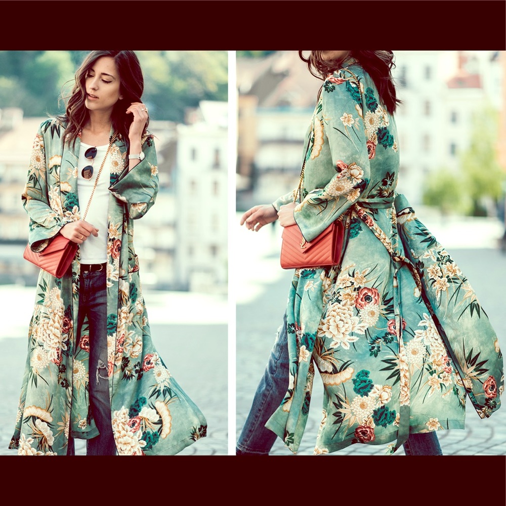 Zara Trendy Printed Kimono