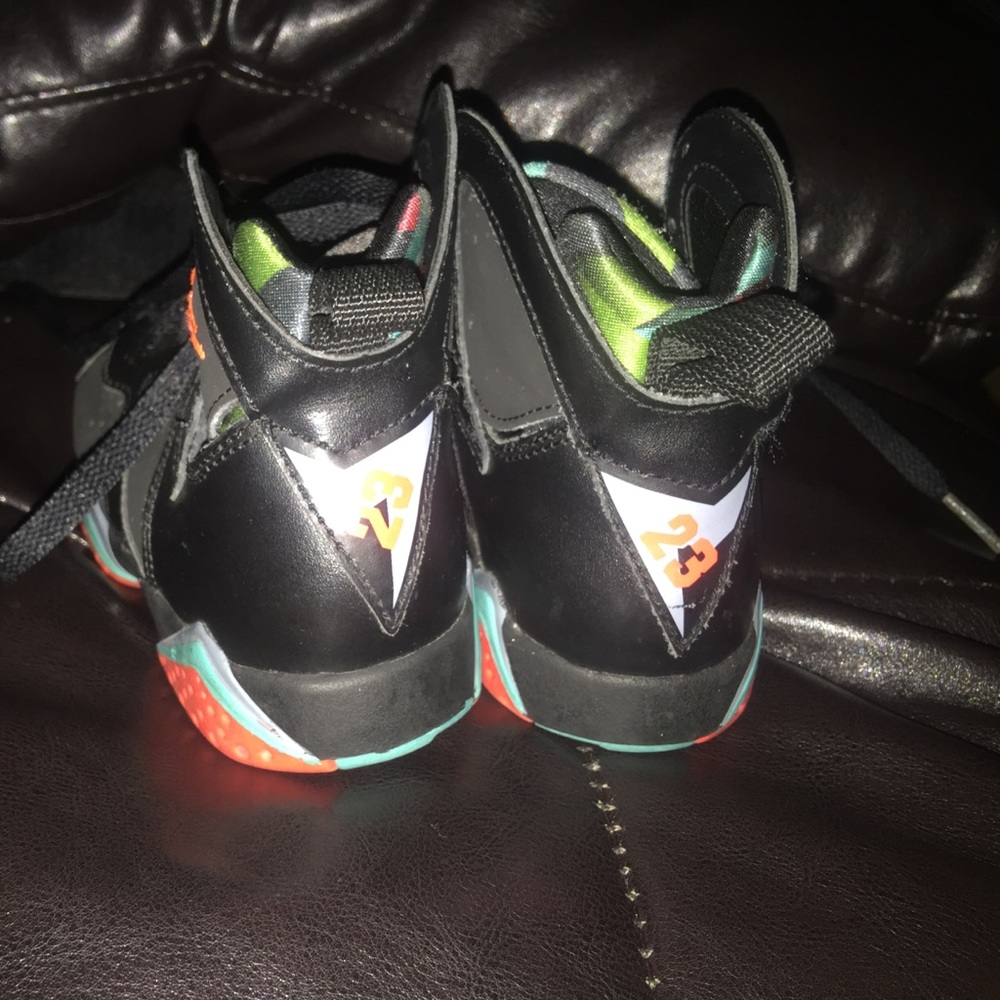 To small size 13 for kids