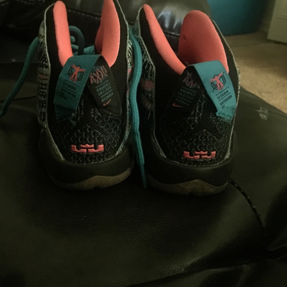 To small size 13 in kids