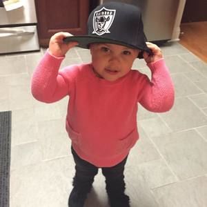 Meet your Posher, Dennis