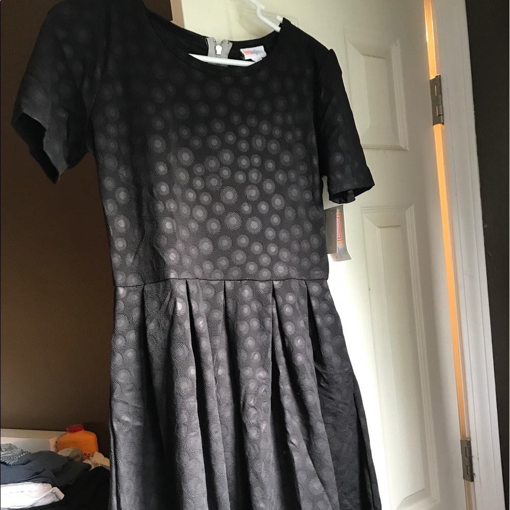 LuLaRoe Amelia Dress