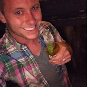 Meet your Posher, Chris