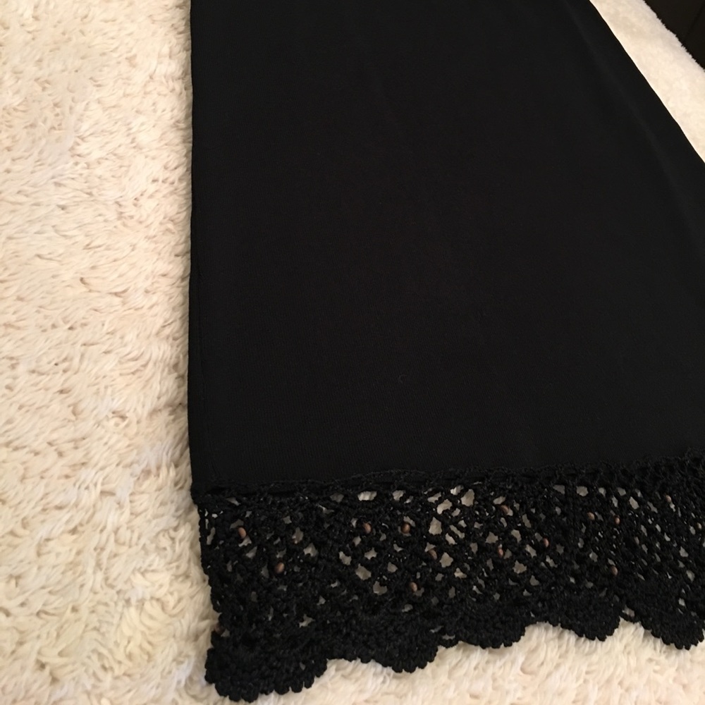 Notations Black Knit & Lace Skirt - Picture 4 of 6