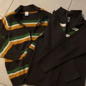 Lot of boys 2 sweaters.
