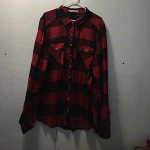 Maurices size 3 red plaid long sleeve top