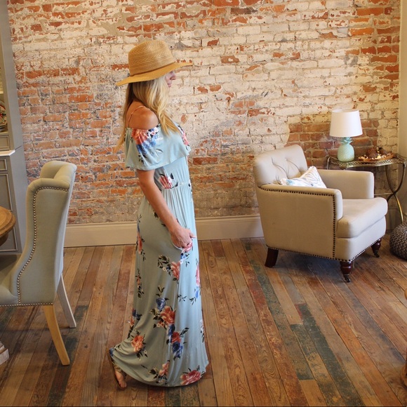 Sage floral off shoulder maxi dress - Picture 2 of 3