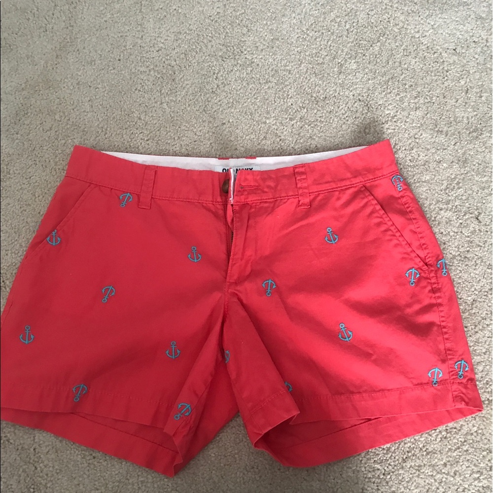 Old navy anchor shorts
