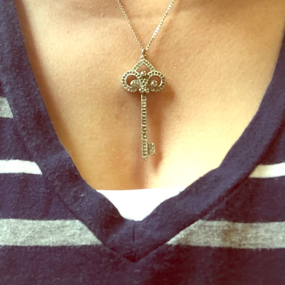 Beautiful Key Necklace✨