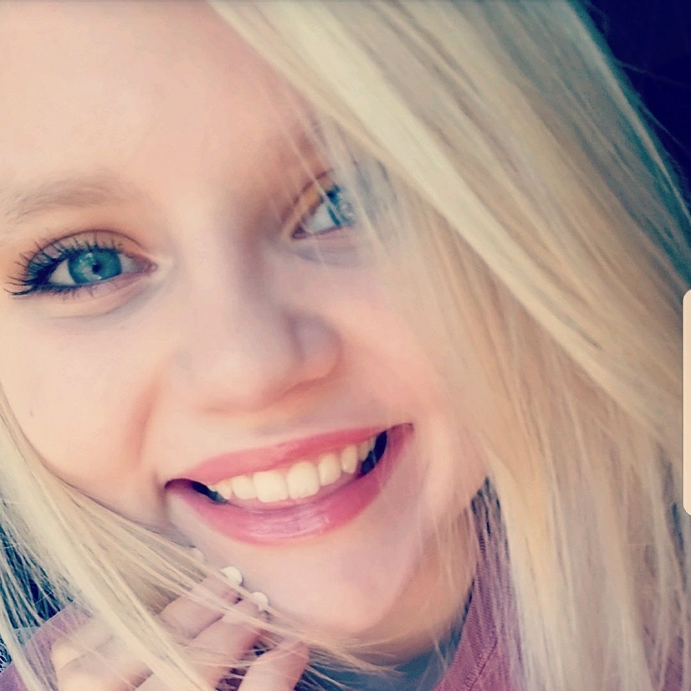 Meet your Posher, Kaitlyn