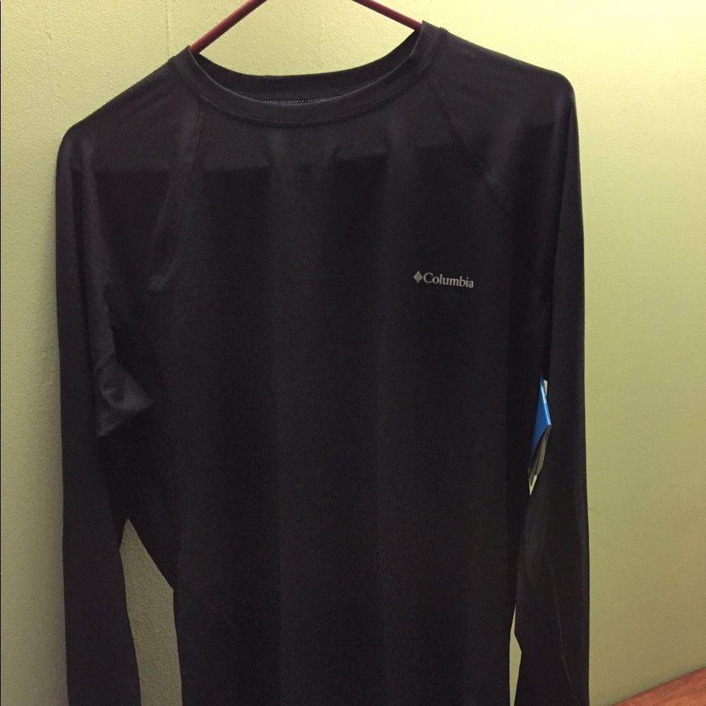 Columbia running shirt