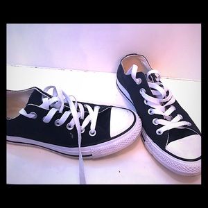 Women's converse. Good used condition