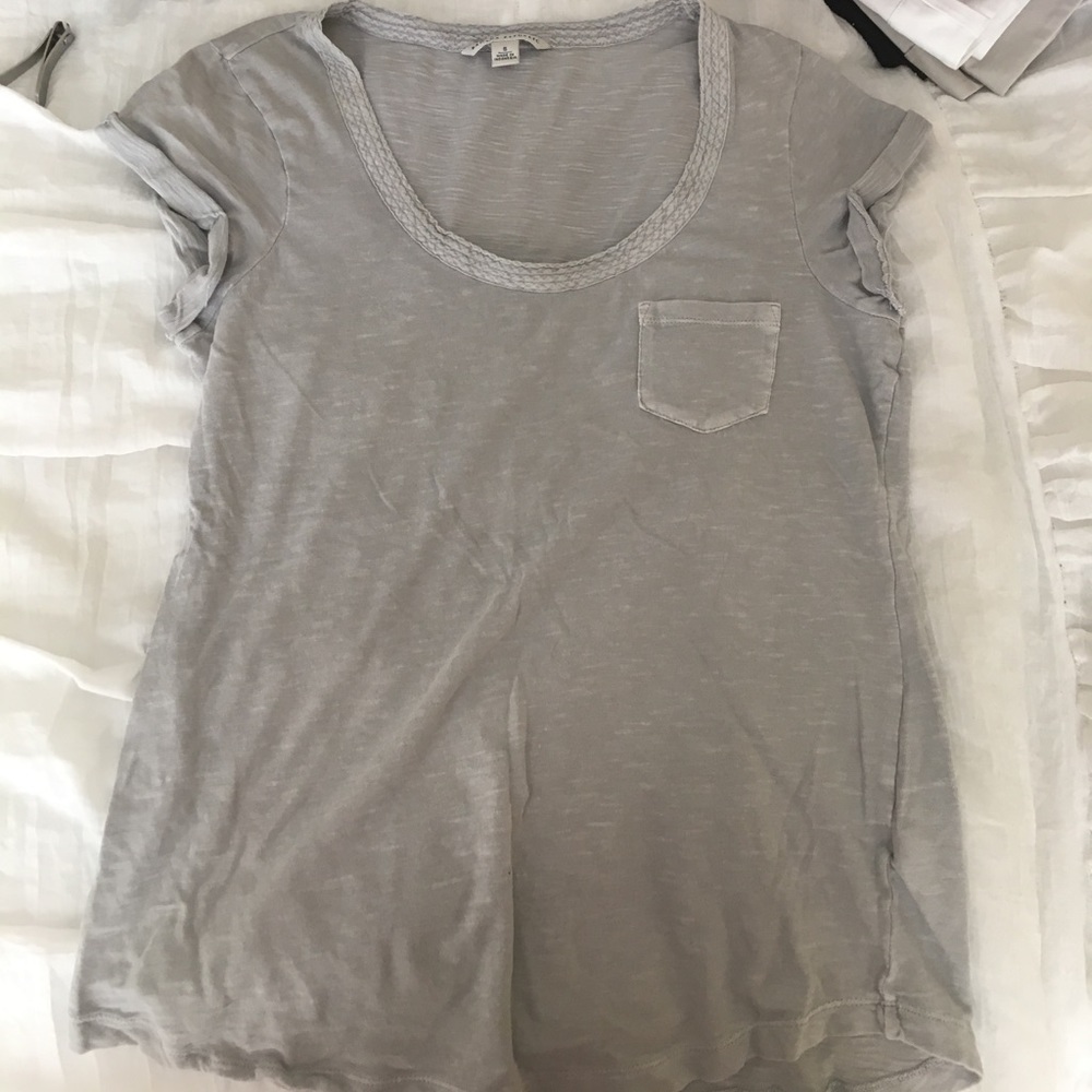 Banana Republic tee