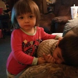 Meet your Posher, Cassandra