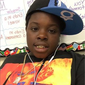 Meet your Posher, Andrea