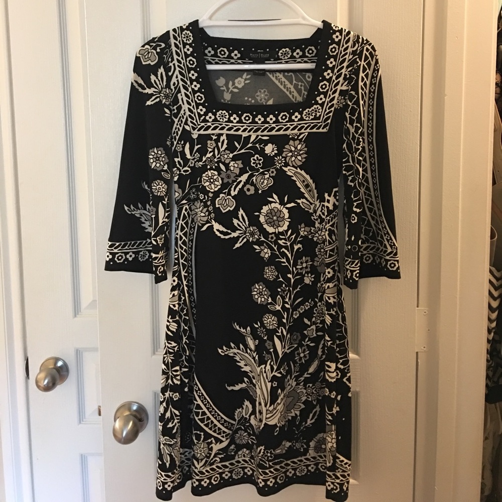 White house / Black market Dress