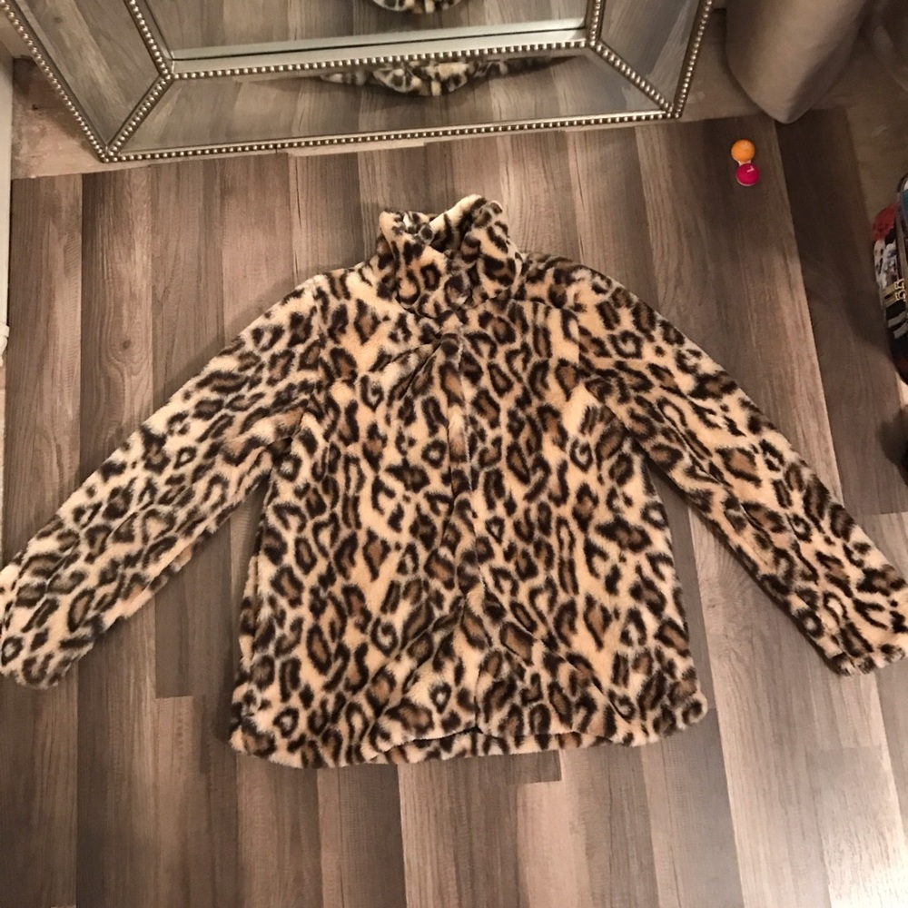 Cheetah print fuzzy jacket
