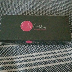 Mia adora 3D fiber lashes