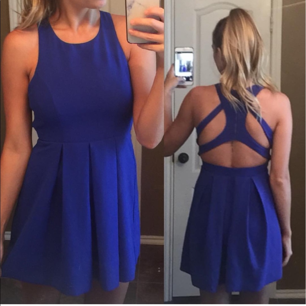 Mini dress